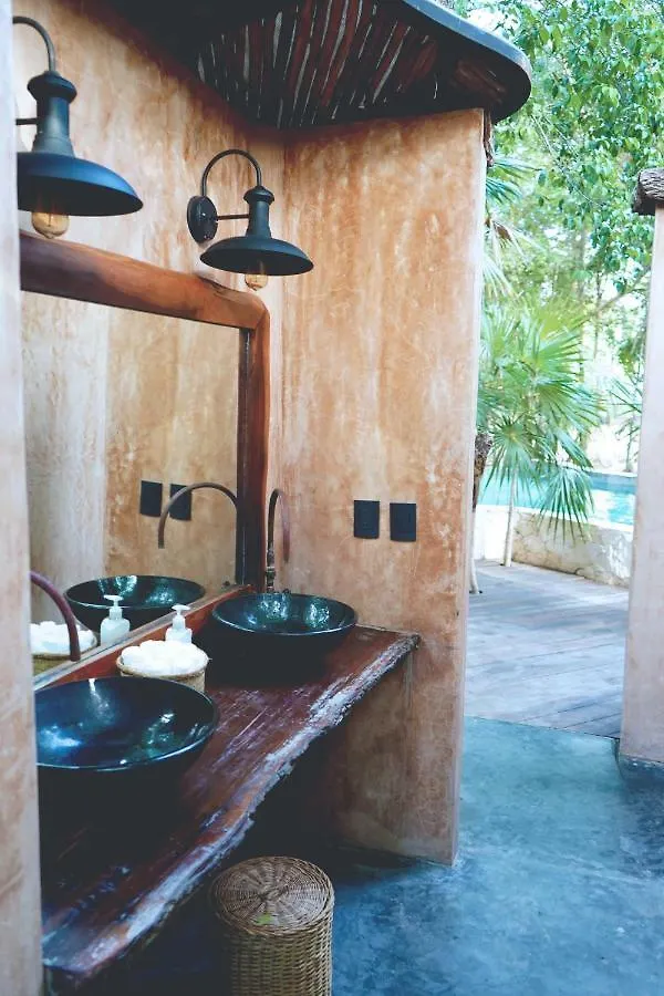 Hotel Bufo Alvarius Tulum Pueblo